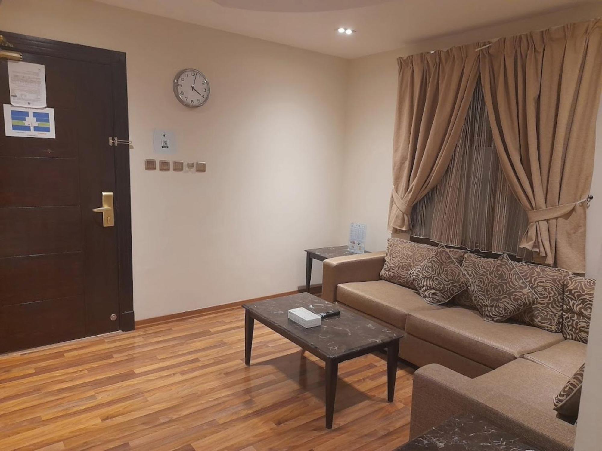 Aswar Hotel Suites Al Khobar Exterior photo